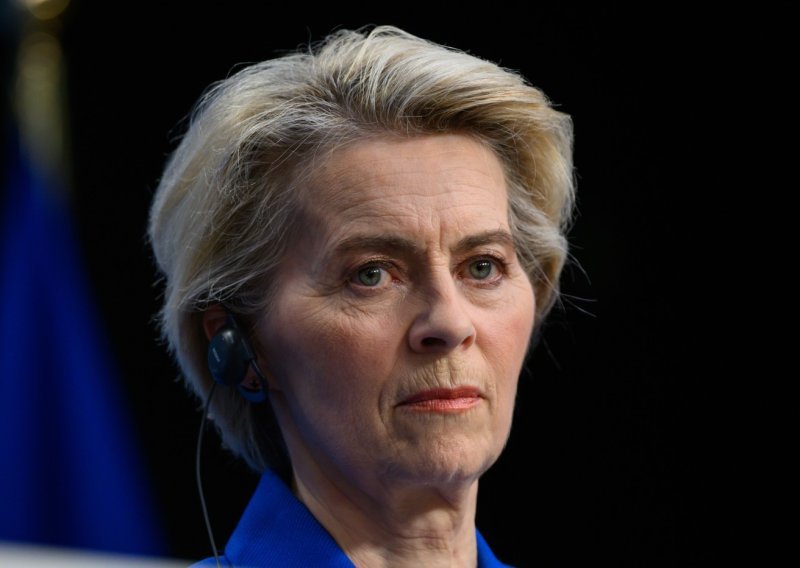 Von der Leyen otkazala obveze: Za krevet je prikovala upala pluća