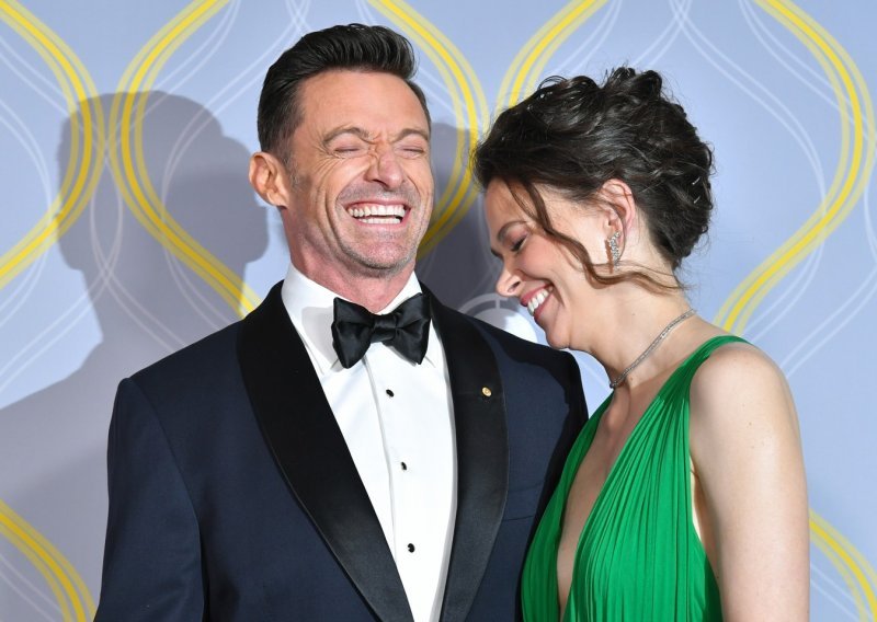 Stigla je i službena potvrda: Hugh Jackman je u vezi sa Sutton Foster