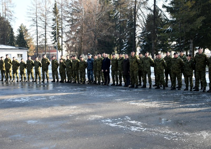 Skupnik Đuričević odnio pobjedu na zahtjevnom DANCON Marchu na Kosovu