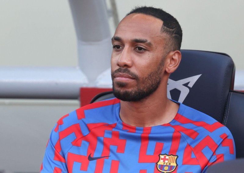 Aubameyang o užasu u Barceloni: Svezali su nas, pretukli su me drškom pištolja