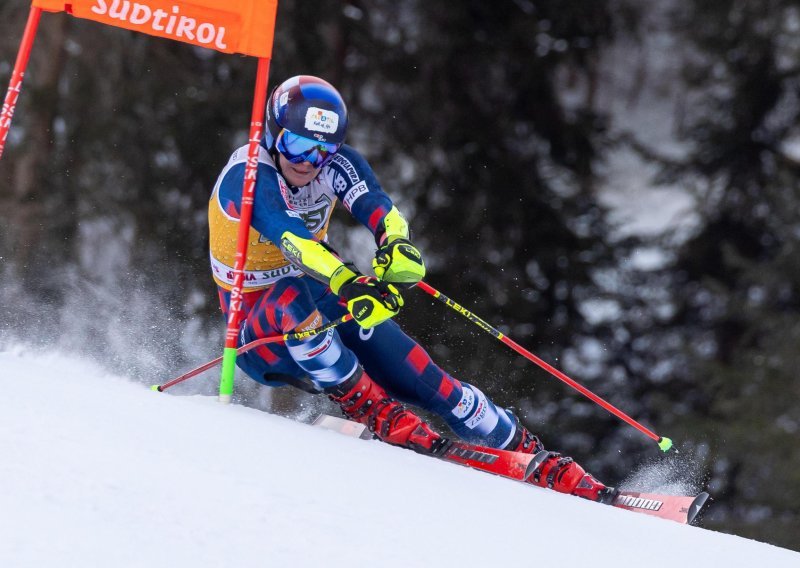 Zubčić deveti u prvoj vožnji veleslaloma u Adelbodenu