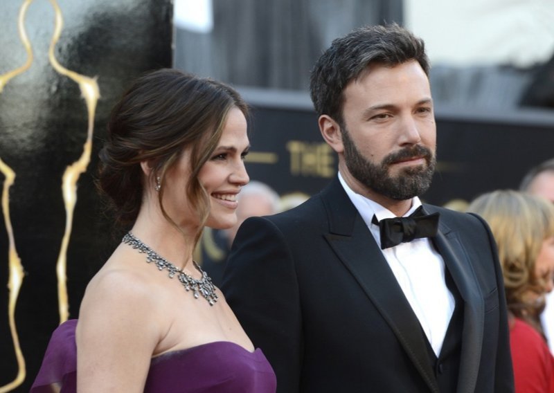 Ben Affleck odmah je pohitao k Jennifer Garner