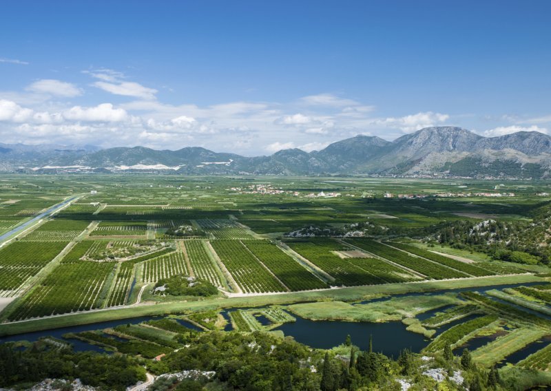 Neretva se izlila uz granicu s BiH