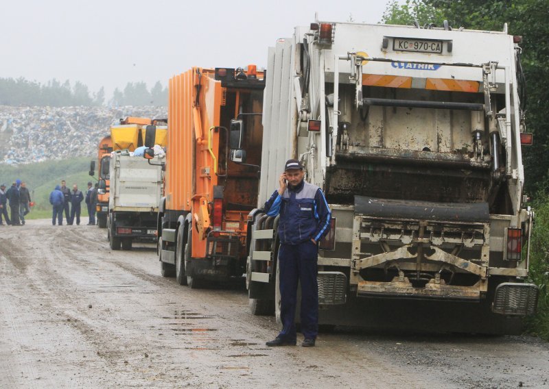 U Podravini građani dobivaju zelene vrećice: U njih će skupljati materijal za reciklažu