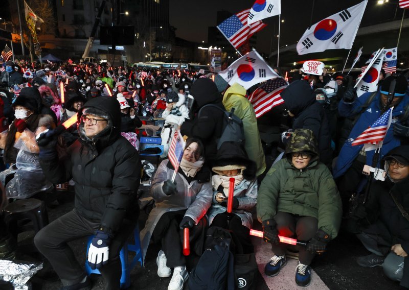 Muškarac se zapalio blizu antikorupcijskog ureda u Južnoj Koreji