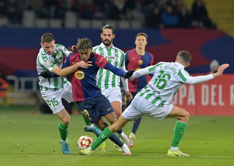 Barcelona zabila pet komada, a raspoloženi su bili i napadači Atletico Madrida