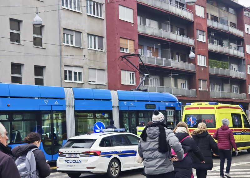 Tramvaj naletio na ženu u centru Zagreba