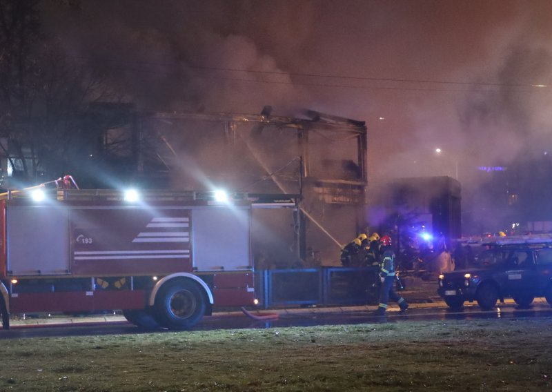 Tragedija u Srbiji; u požaru doma za starije poginulo osam osoba, postoje indikacije da je podmetnut