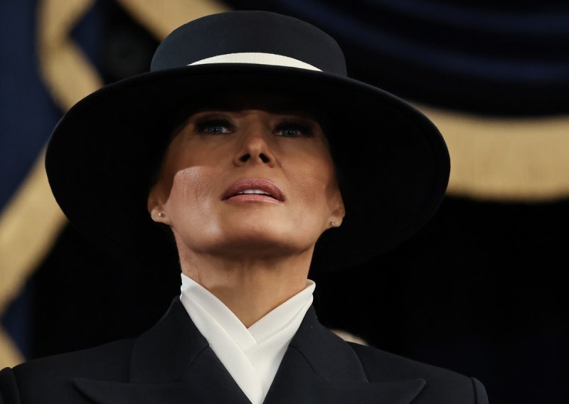 Melania Trump zamalo ostala bez famoznog šešira, na inauguraciju je stigao posve uništen