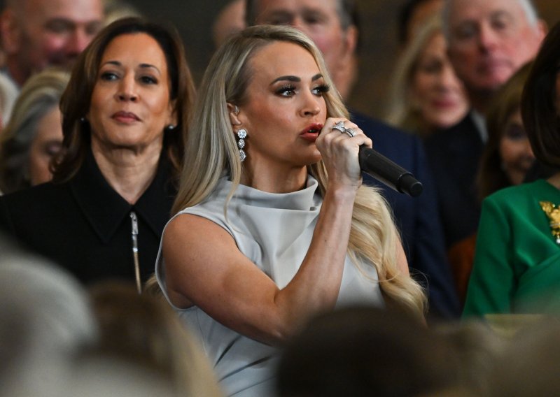 Poput dive: Procurila lista zahtjeva koje je Carrie Underwood tražila od Trumpa