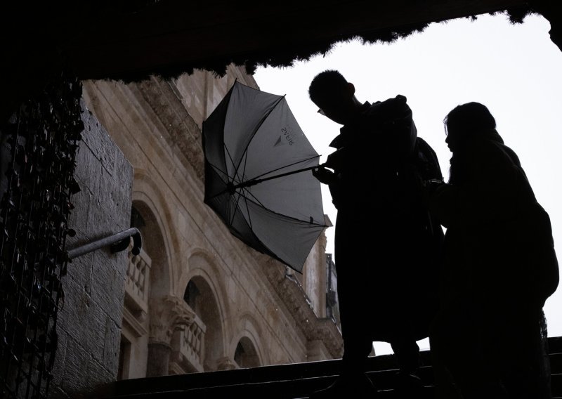 Rastu temperature, ali jača južina: Jednoj regiji prijete obilne oborine