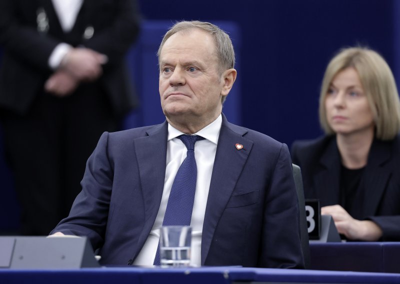 Tusk podržava povlačenje Poljske iz konvencije o protupješačkim minama