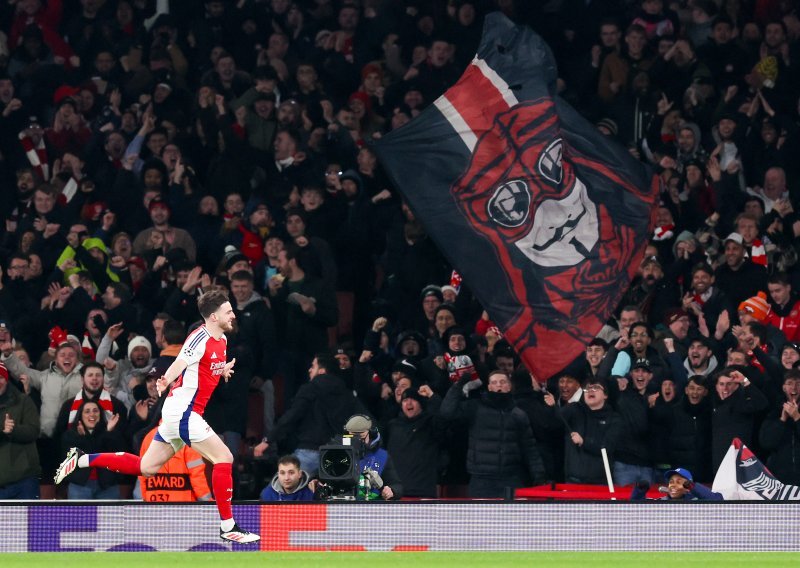 Dinamo nemoćan u Londonu; Arsenal poveo u 2. minuti pa u drugom poluvremenu dokrajčio Modre