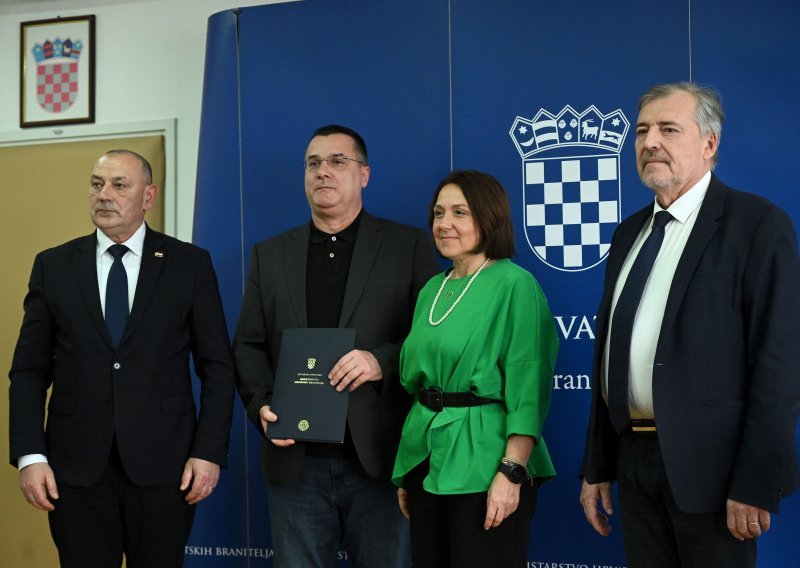 Uručeni Sporazumi o preventivnim pregledima za hrvatske branitelje za 2025.