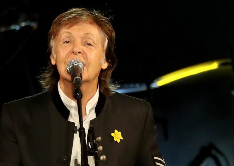 Paul McCartney: 'AI bi mogao pokrasti umjetnike. Tražimo od vlade da nas zaštiti'