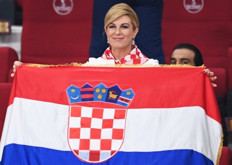 Kolinda Grabar-Kitarović pozirala sa Zrinkom Ljutić pa joj posvetila lijepu čestitku