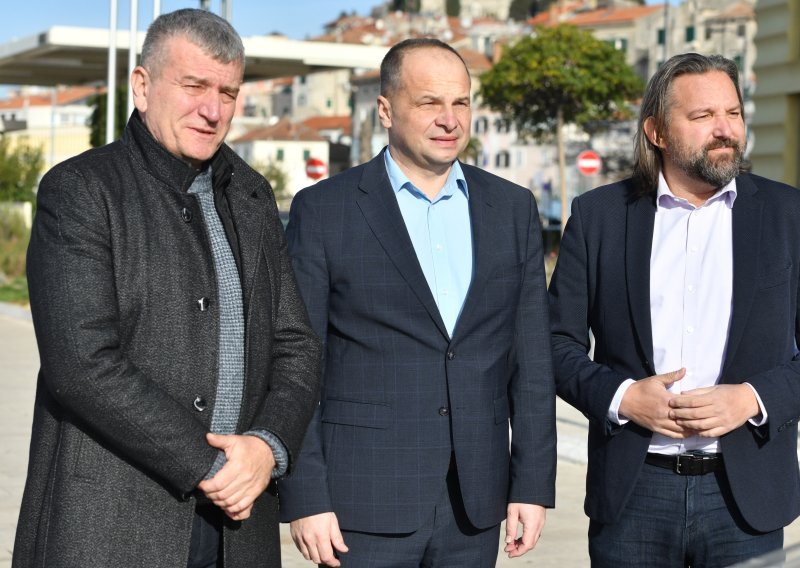 SDP predstavio kandidate za šibenskog gradonačelnika i župana