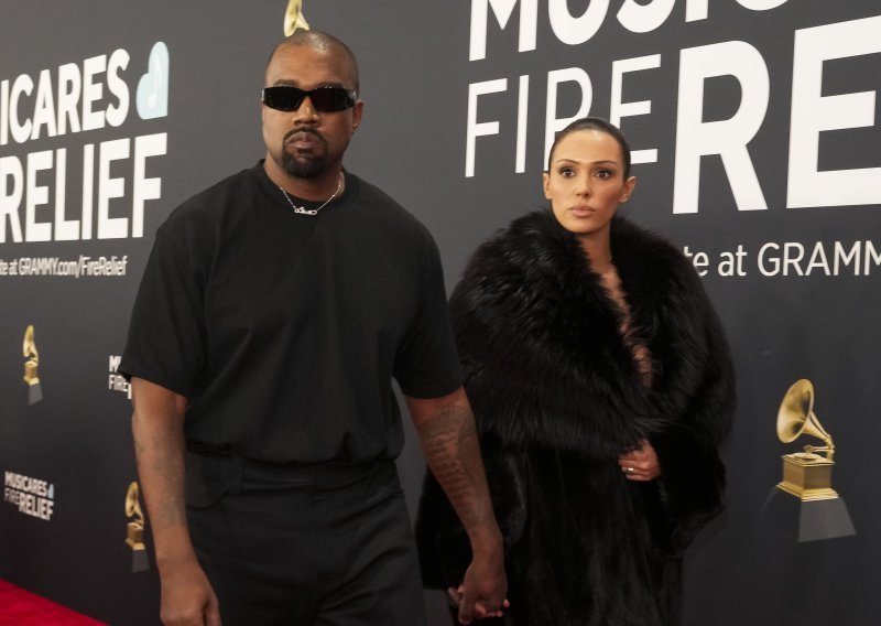 Nakon skandala na Grammyjima oglasio se i Kanye West