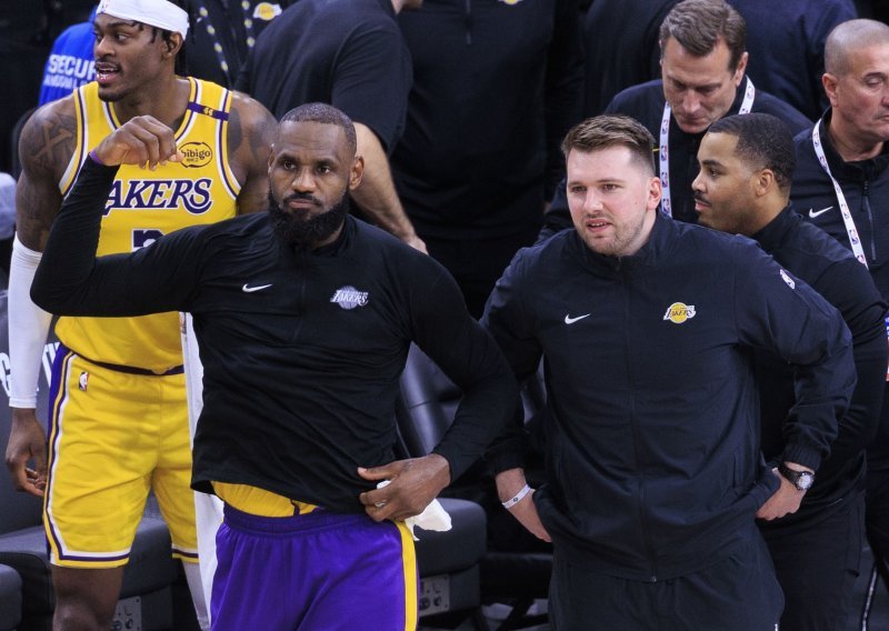 Lakersi doveli vrhunskog centra Dončiću i LeBronu