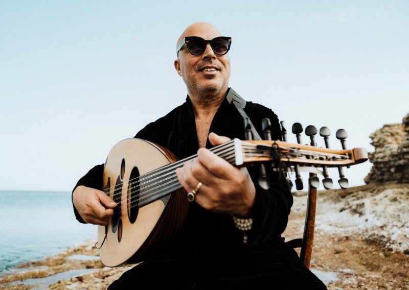 Arapski koncert godine u Zagrebu: Tuniški virtuoz Dhafer Youssef svira u Lisinskom