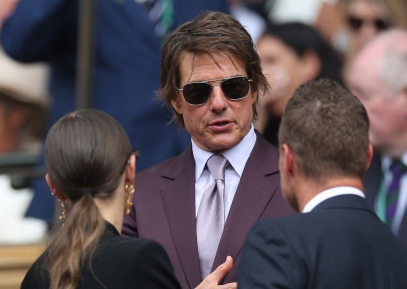 Odali mu priznanje: Tom Cruise dobio najveće odlikovanje francuskoga Aero-kluba