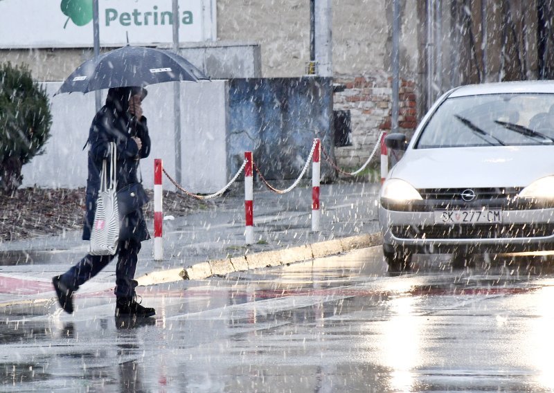 Bit će puno kiše, ali i snijega koji bi se mogao zadržati: Evo gdje prijeti najviše oborina