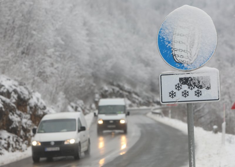 Snijega bi moglo biti čak i na sjevernom Jadranu: Bura sve jača, doseći će olujnu snagu