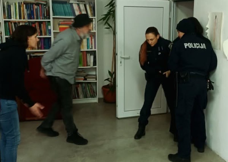 Policijska akcija na Radio Rojcu: Priveli novinare koji su ih pozvali na intervenciju