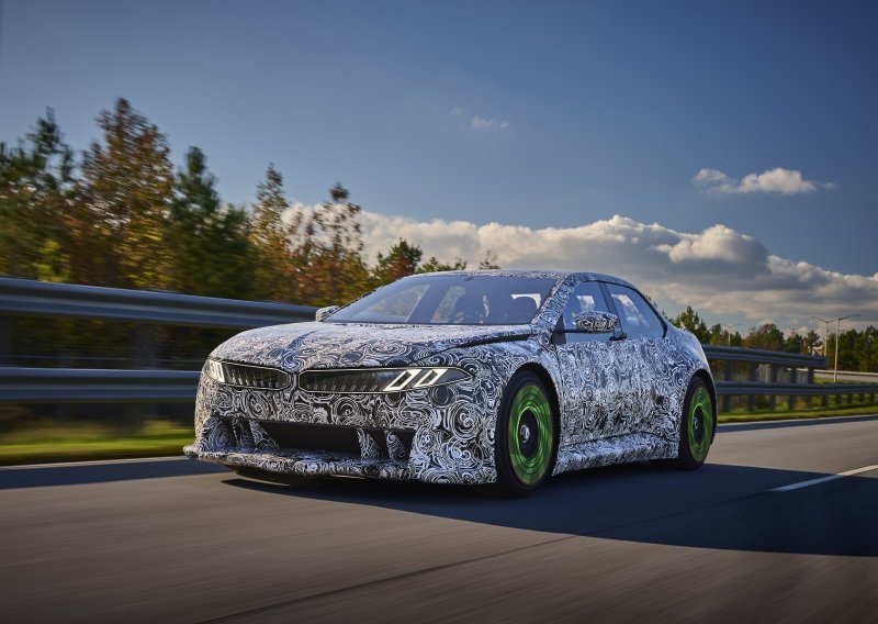 BMW Vision Driving Experience na poligonu: Test izdržljivosti za 'Srce radosti'