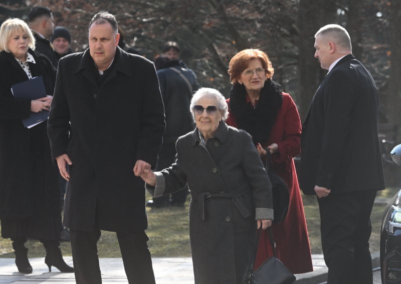 Na inauguraciju stigla i 101-godišnja partizanka, a evo kakve veze ima s Goranom Ivaniševićem