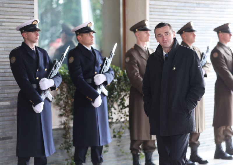 U Saboru posebno pratili inauguraciju u jednom klubu: 'I naš predsjednik je gore'