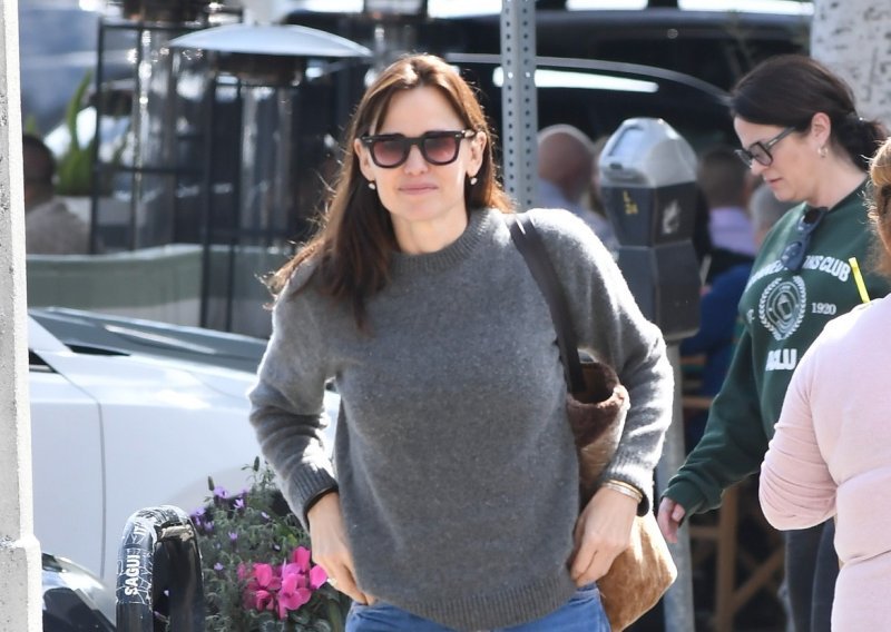 Jennifer Garner mogla bi biti ostavljena: Njezin dečko 'gubi živce' zbog Afflecka