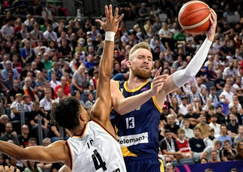 Džanan Musa demolirao Ciprane i odveo BiH na EuroBasket