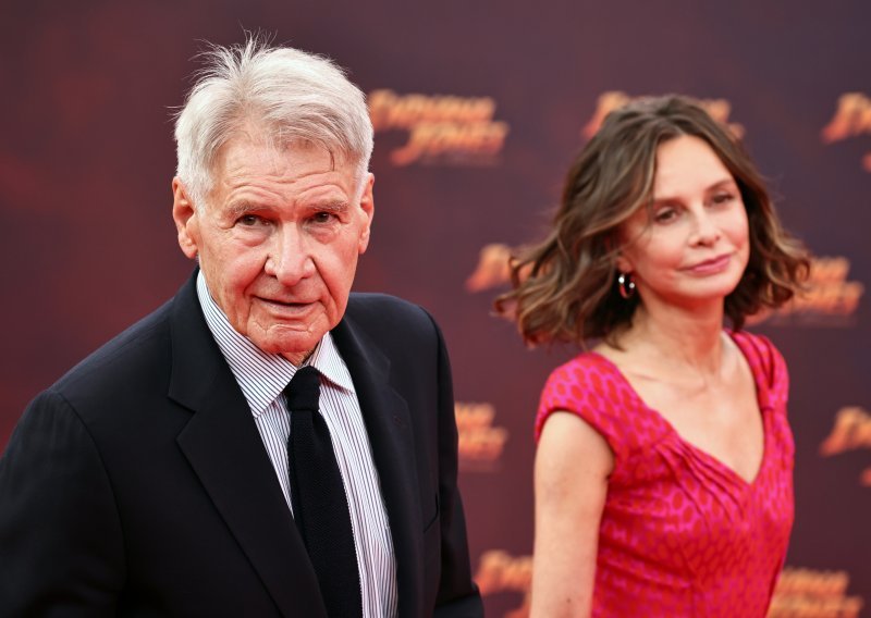 Calista Flockhart napustila ranč na kojem godinama živi s Harrisonom Fordom