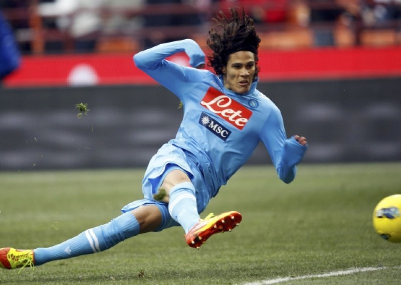 ManCity smišlja plan kako preoteti Cavanija