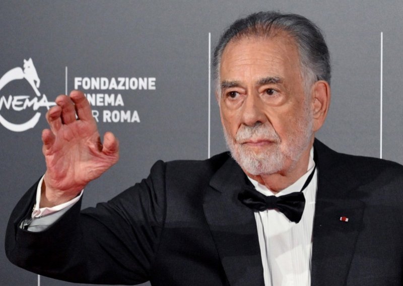 Francis Ford Coppola s ponosom primio nagradu Zlatna malina za 'Megalopolis'