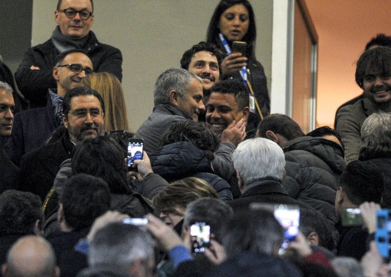 Mourinho: Svaka čast Cristianu i Messiju, ali jedan je igrač bolji od obojice! Nešto slično nisam nikad vidio