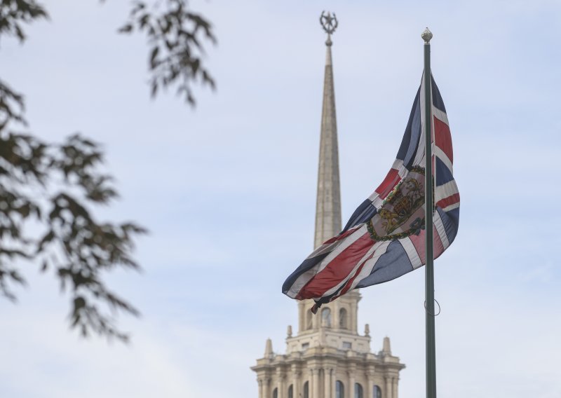 Rusija protjerala dvije osobe povezane s britanskim veleposlanstvom