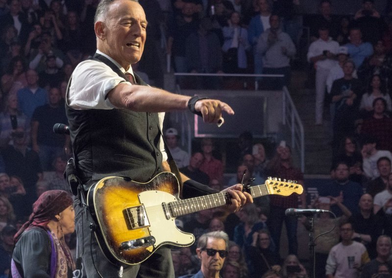 Bruce Springsteen: 'Ljudi u Americi su prestrašeni. Naš predsjednik je neuravnotežen'