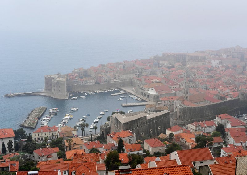 Nesvakidašnja pojava u Dubrovniku. Ovo se ne događa često