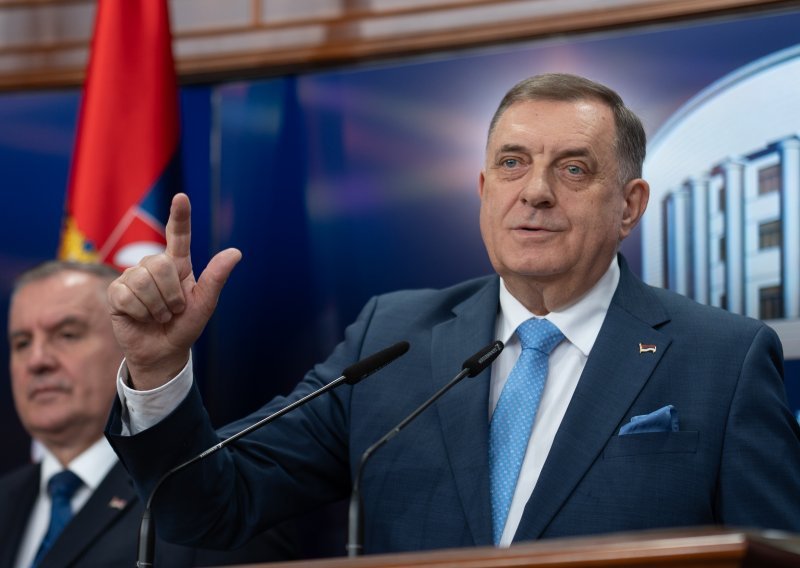 Dodik bijesno prekinuo intervju: Mene da privedu!?