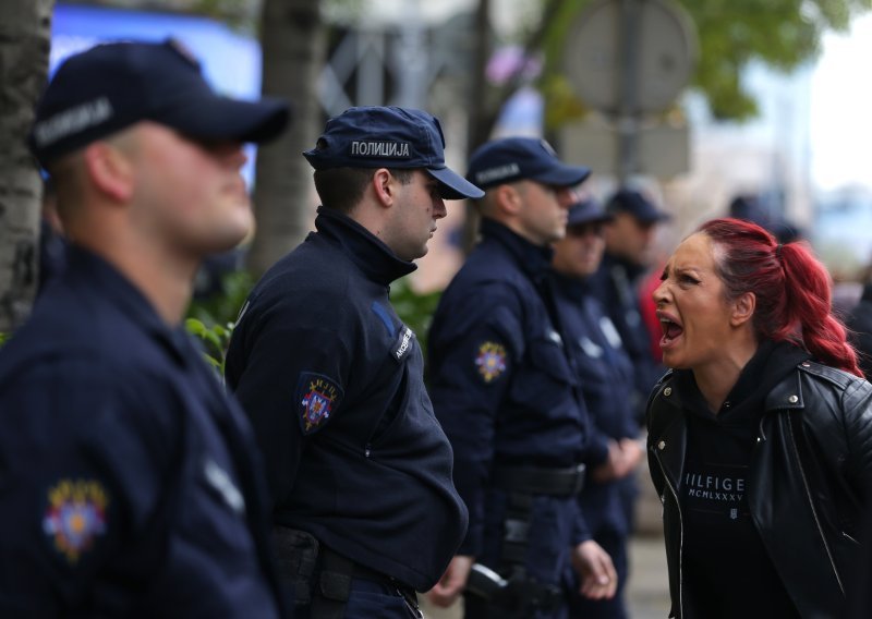 Nikad nervozniji Vučić sipa prijetnje, sve bi moglo završiti nasiljem: Jednom kad krene kaos...