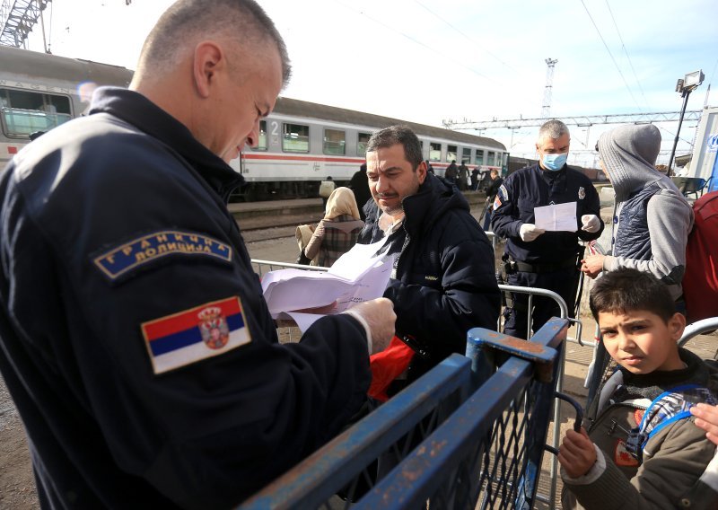 Dojava o eksplozivima u Srbiji, obustavljen sav međugradski željeznički promet