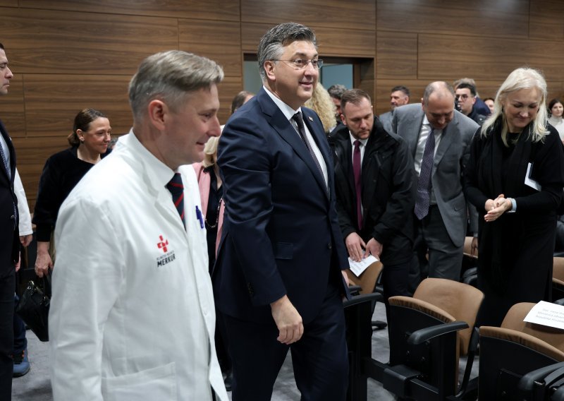 Plenković nakon operacije: 'Nije mi naporno, servis je napravljen i sad smo jači nego prije!'