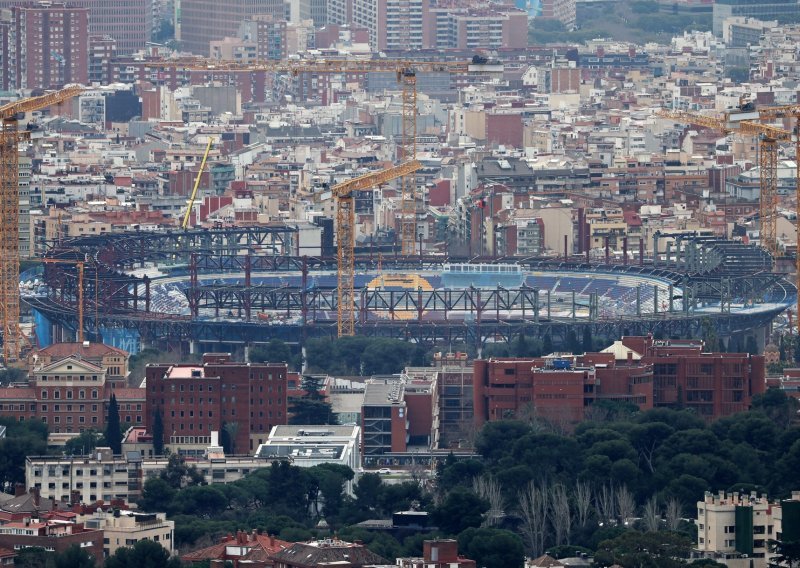 Barcelona se ove sezone ne vraća na Camp Nou