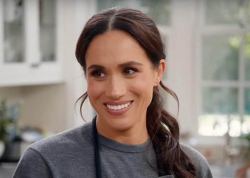 Meghan Markle objavila novu fotografiju s djecom, na tatu su 'povukli' crvenu kosu