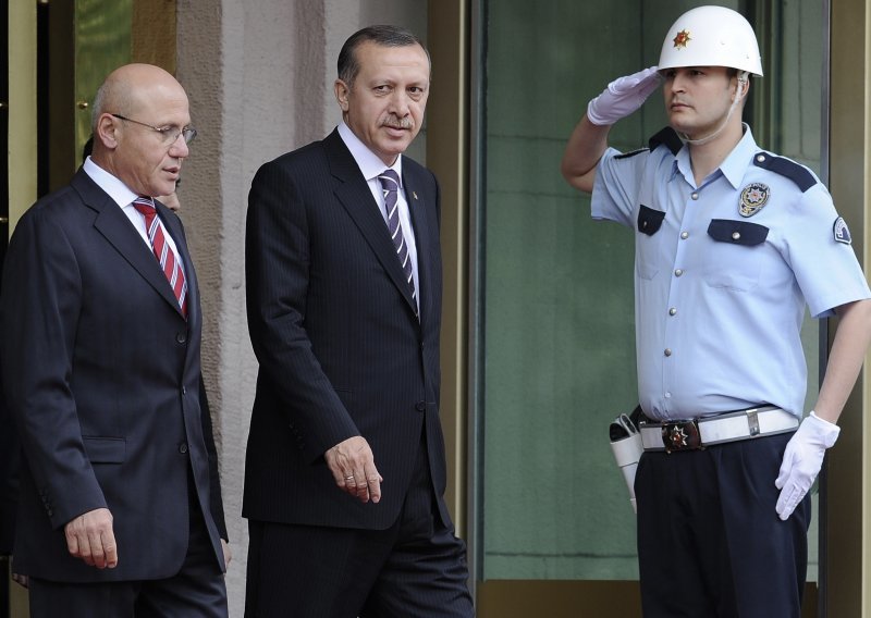 Erdoganovi tjelohranitelji potukli se s UN-ovim zaštitarima