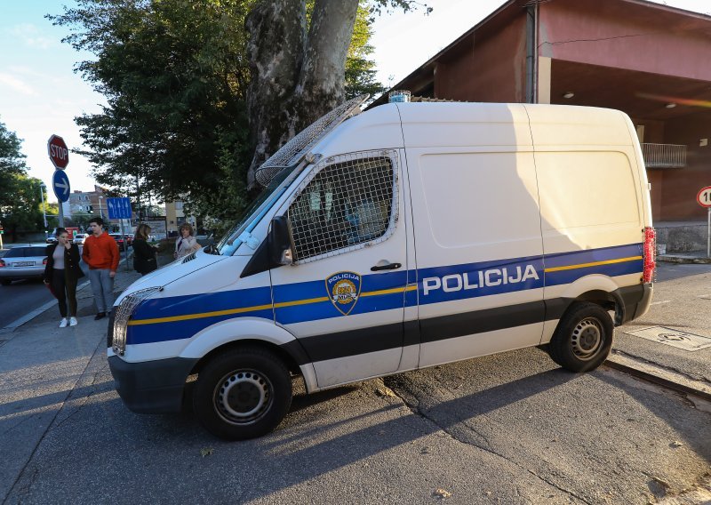 Osmorica privedena nakon masovne tučnjave u Dubravi