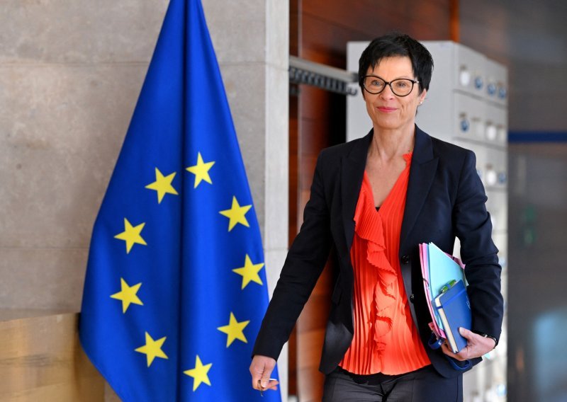 Povjerenica Kos poručila Srbiji: 'Radite s nama na reformama kako bi članstvo bilo moguće'