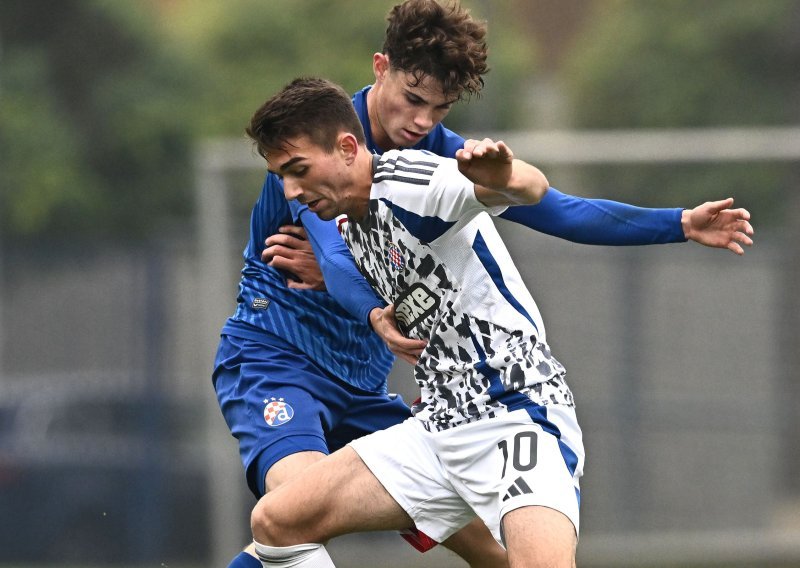 Ludnica u juniorskom derbiju; Hajduk svladao Dinamo u trileru od pet golova
